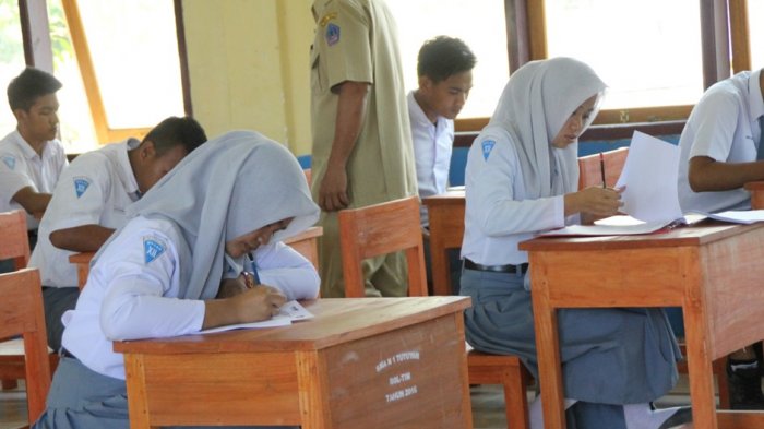 Kisah: Guru dan jam tangan yang hilang